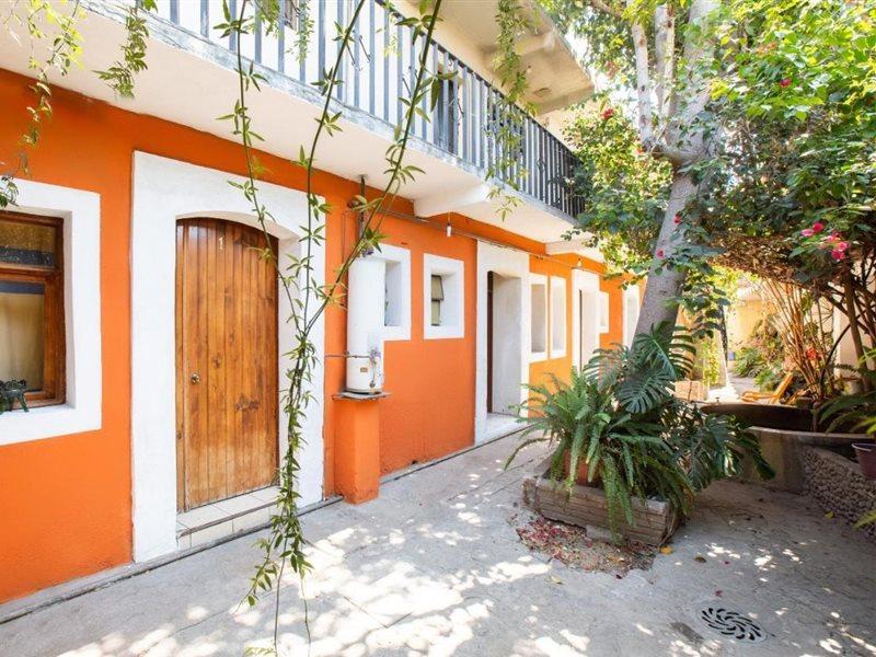 Oyo Hotel Y Restaurante Mitla, Oaxaca Сан-Пабло-Вилья-де-Митла Экстерьер фото