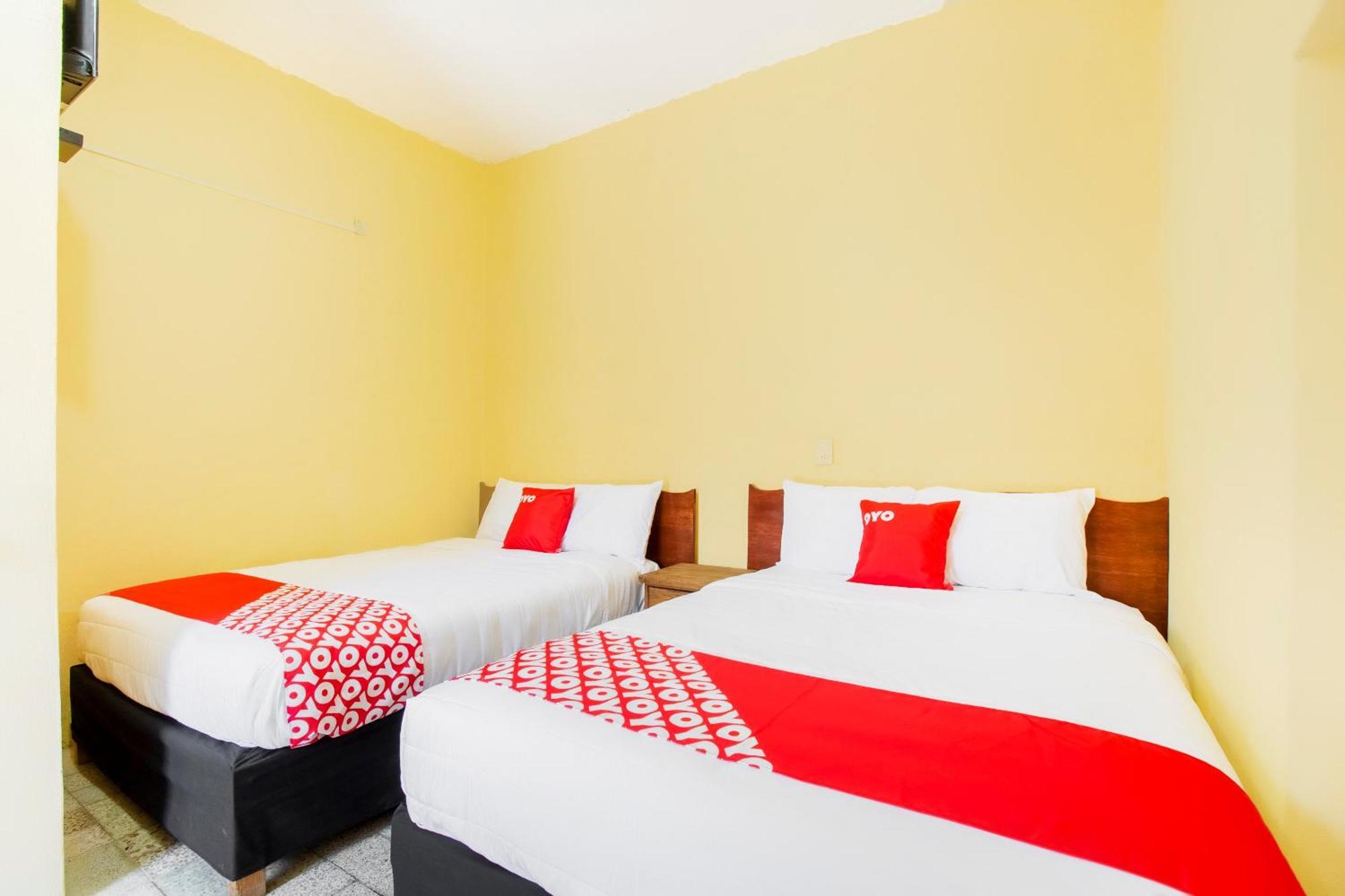 Oyo Hotel Y Restaurante Mitla, Oaxaca Сан-Пабло-Вилья-де-Митла Экстерьер фото