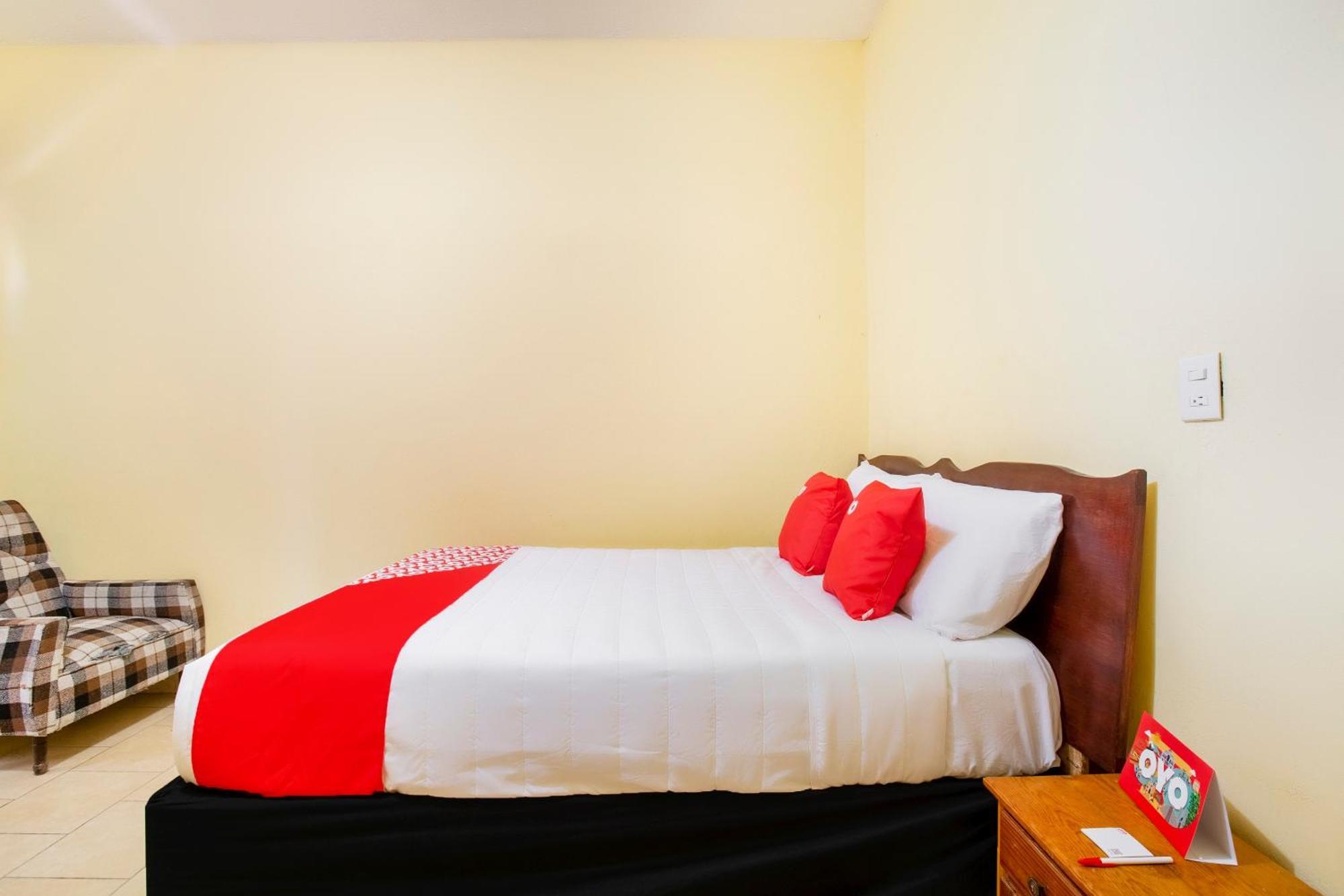 Oyo Hotel Y Restaurante Mitla, Oaxaca Сан-Пабло-Вилья-де-Митла Экстерьер фото